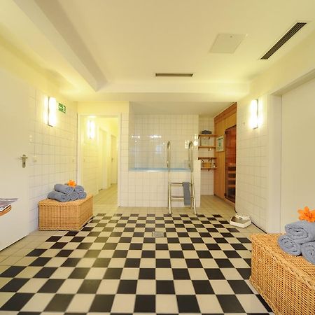 Villa Viktoria Düsseldorf Extérieur photo