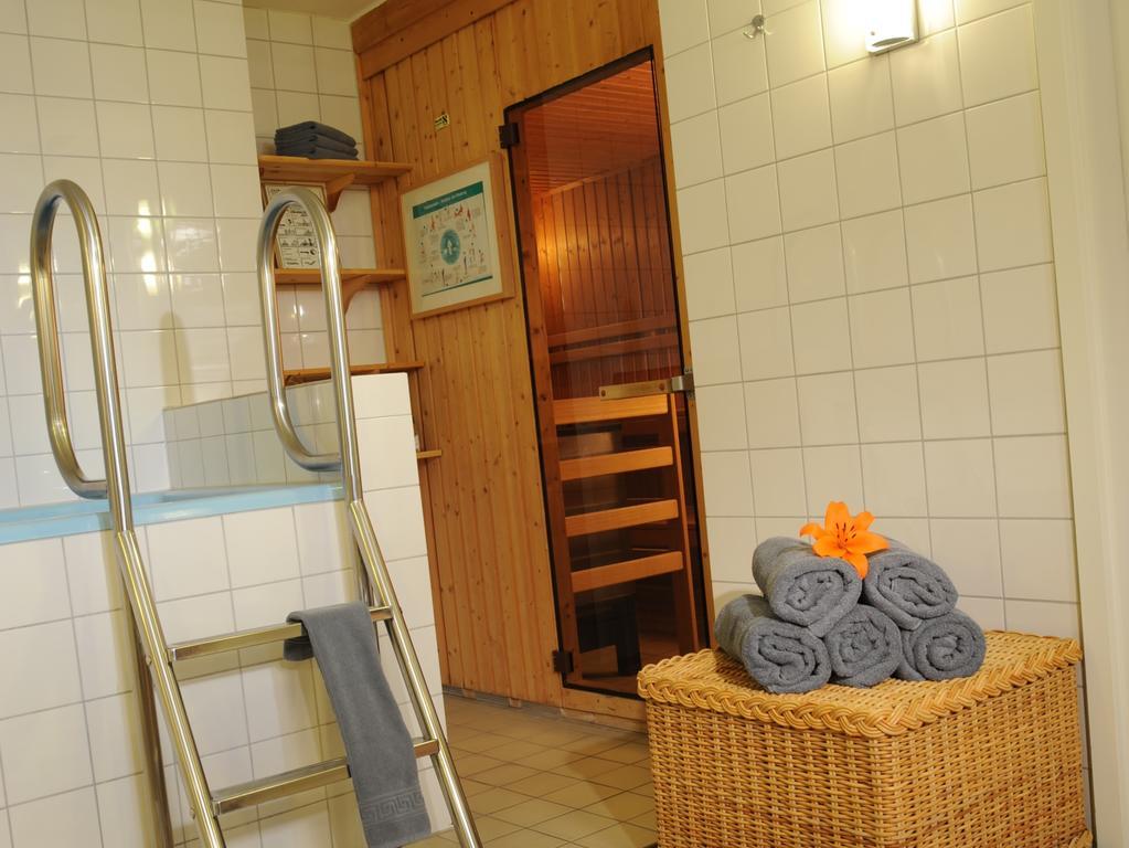 Villa Viktoria Düsseldorf Extérieur photo